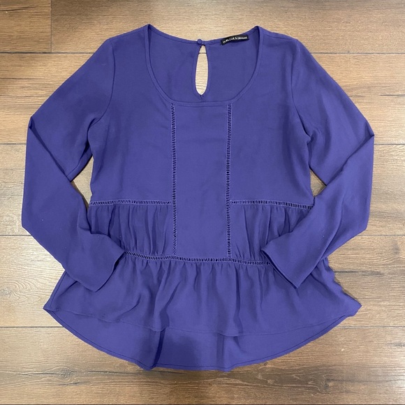 Harlowe & Graham Tiered Ruffle HiLo Cutout Blouse - Picture 3 of 7